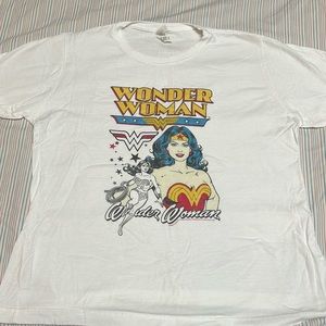 Unisex Wonder Woman T-shirt